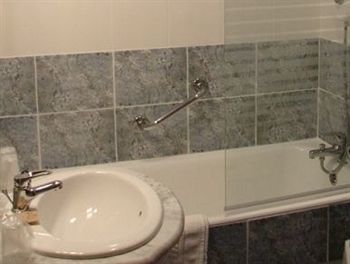 Le Grand De Hotel Besse-et-Saint-Anastaise